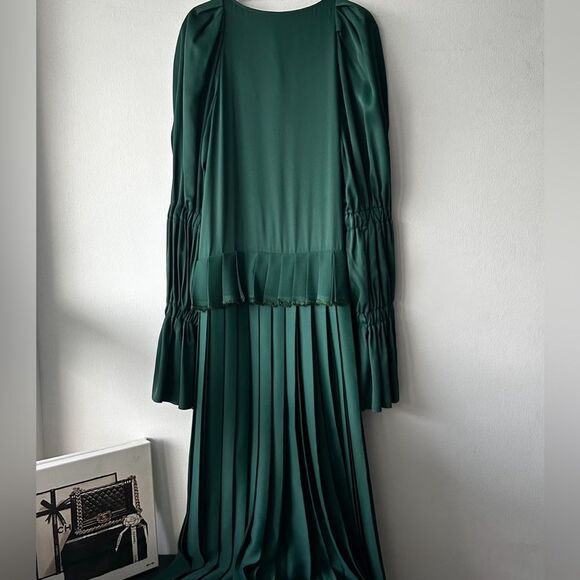 KHAITE Cara Pleated Stepped-Hem Satin Dress in Green - Picture 6 of 16